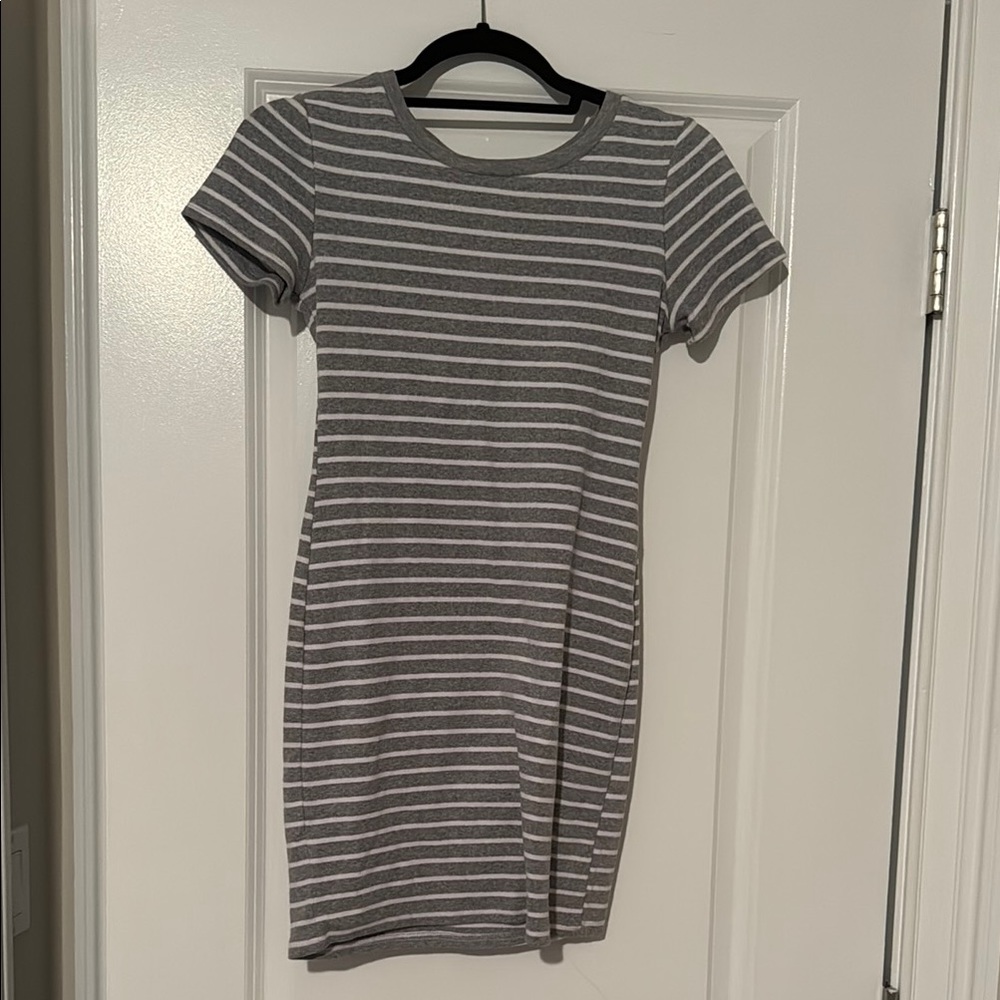Gray Casual Sheath Mini Dress Crew Neck